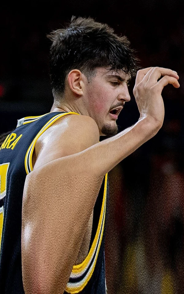Aday Mara, pívot de los Thunder, con Michigan en la Final Four de 2026
