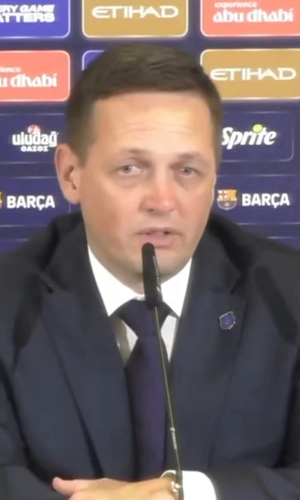 Aleksander Sekulić, entrenador del Barça, en la rueda de prensa del Palau Blaugrana tras el Barça-Olympiacos de la sexta jornada de la Euroliga