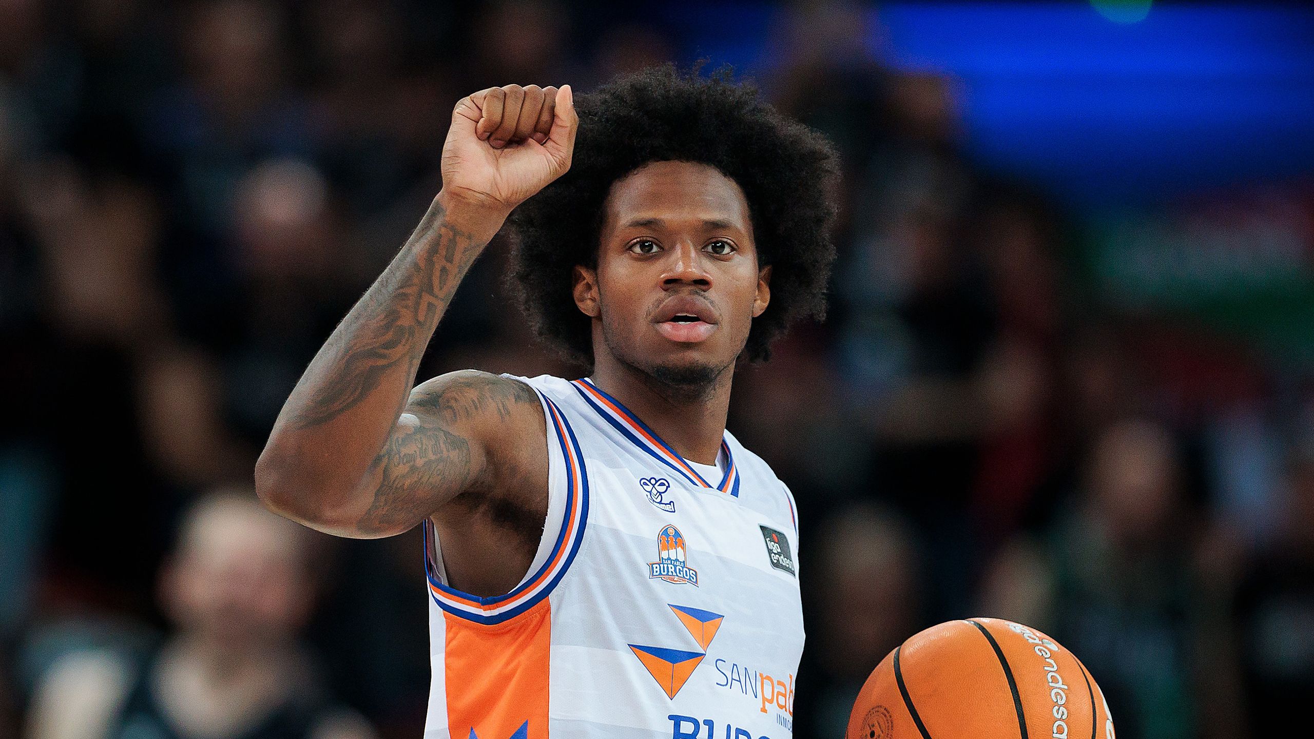 DJ Steward, dorsal 4 del Recoletas Salud San Pablo Burgos, en el partido ante el Surne Bilbao en Bilbao