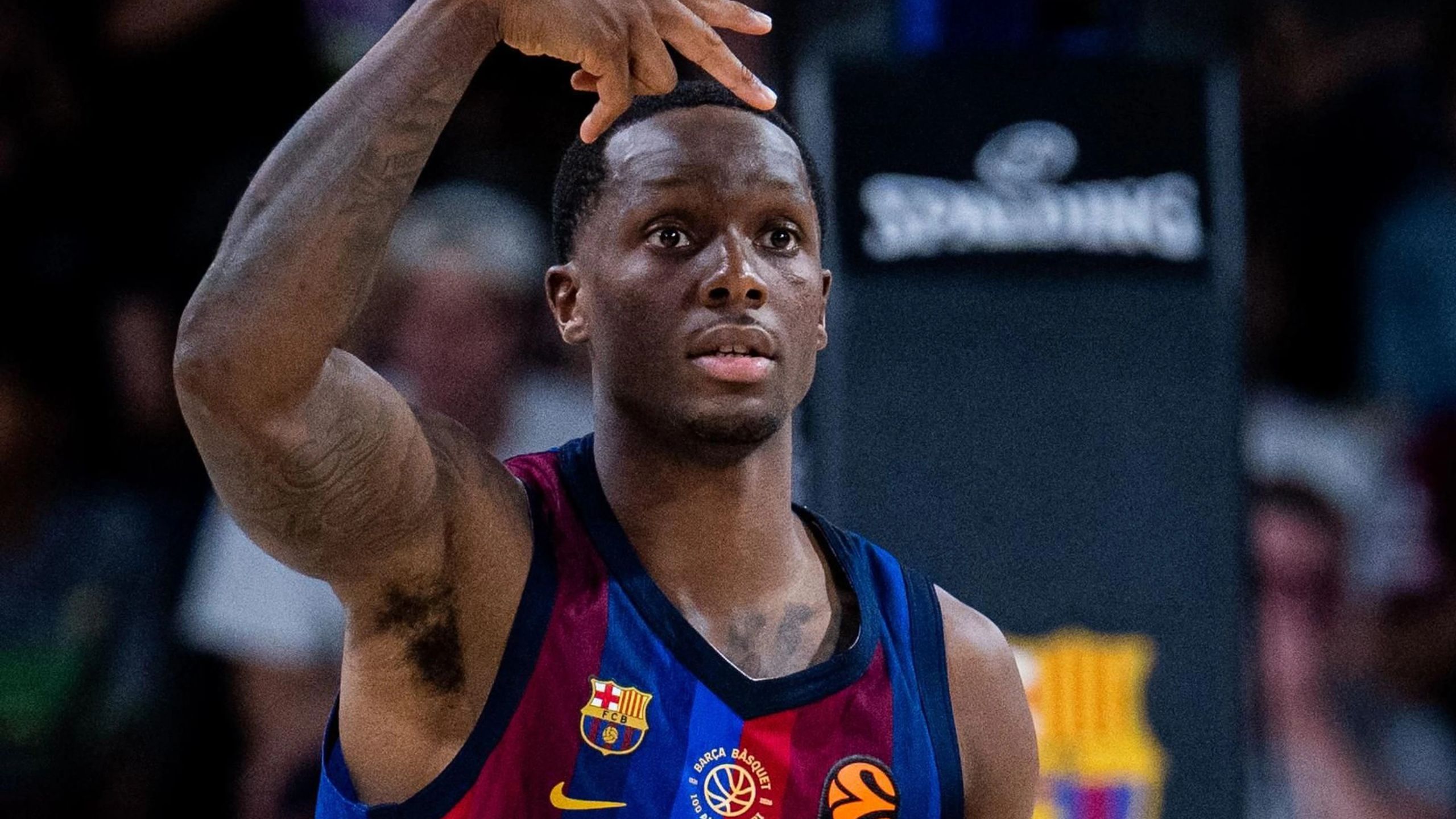 Umoja Gibson, dorsal 1 del Barça, durante el Barça-Olympiacos de la jornada 6 de la Euroliga en el Palau