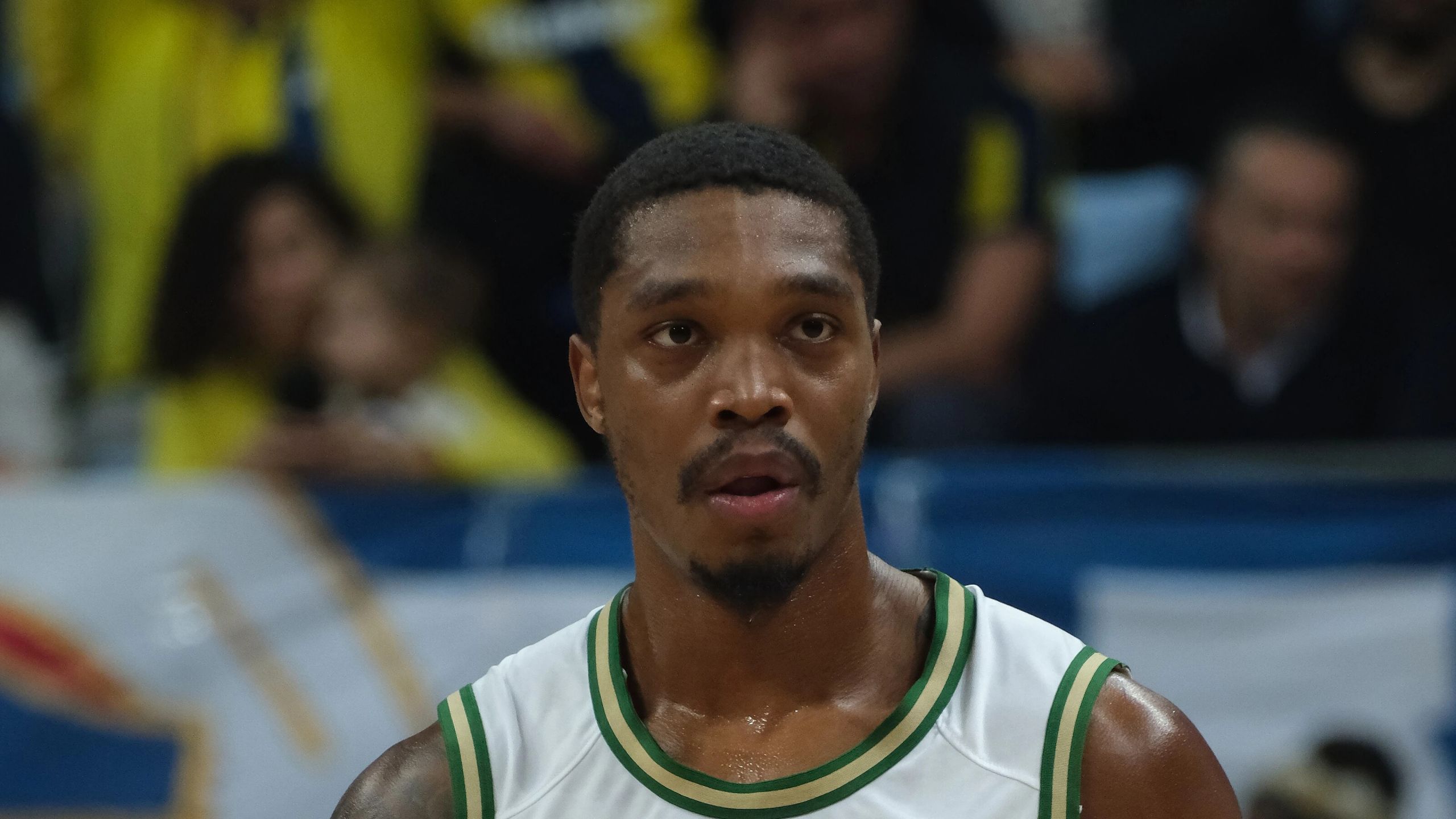 Lonnie Walker, con la camiseta del Žalgiris Kaunas en un partido de Euroliga en enero de 2025