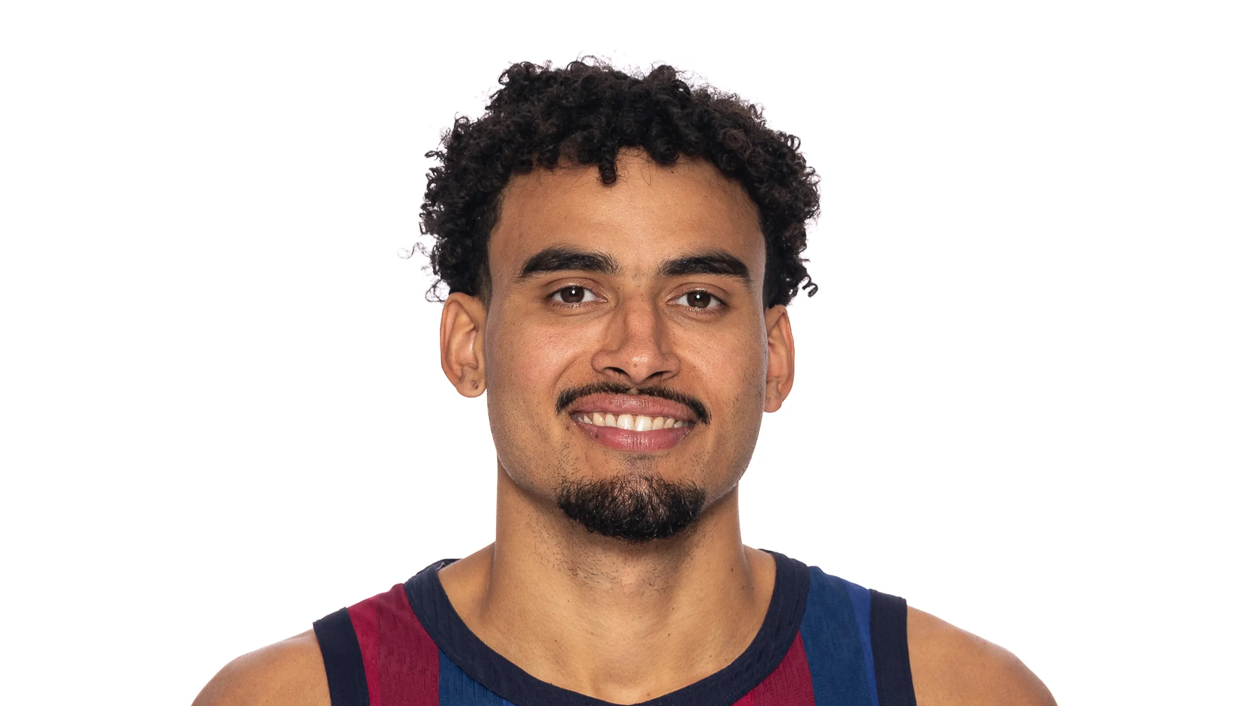 Justin Minaya, dorsal 24 del Barça, en la sesión de fotos oficial de la Liga Endesa 2026-27