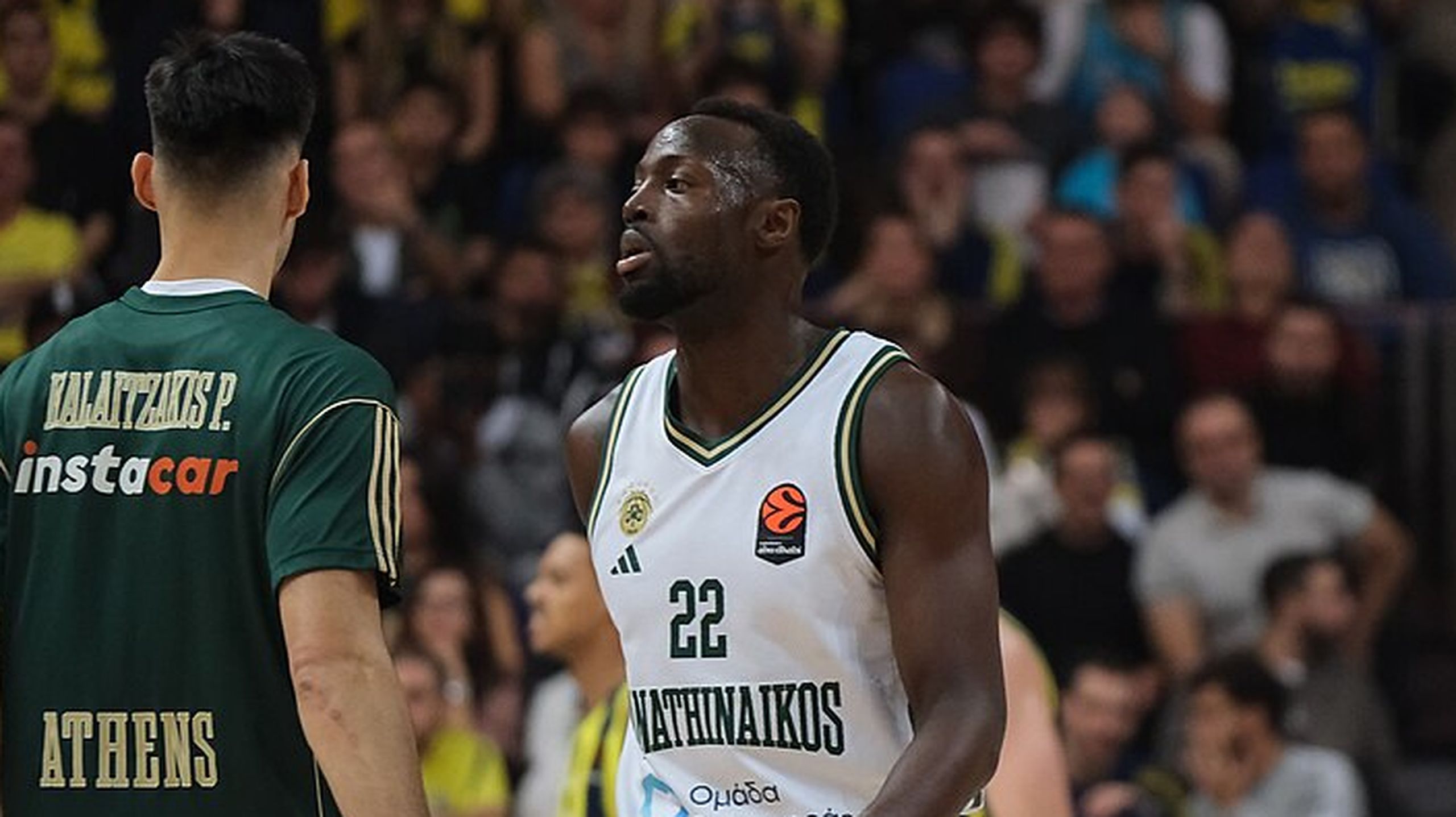 Jerian Grant, dorsal 22 del Panathinaikos, en un partido de la Euroliga de diciembre de 2025