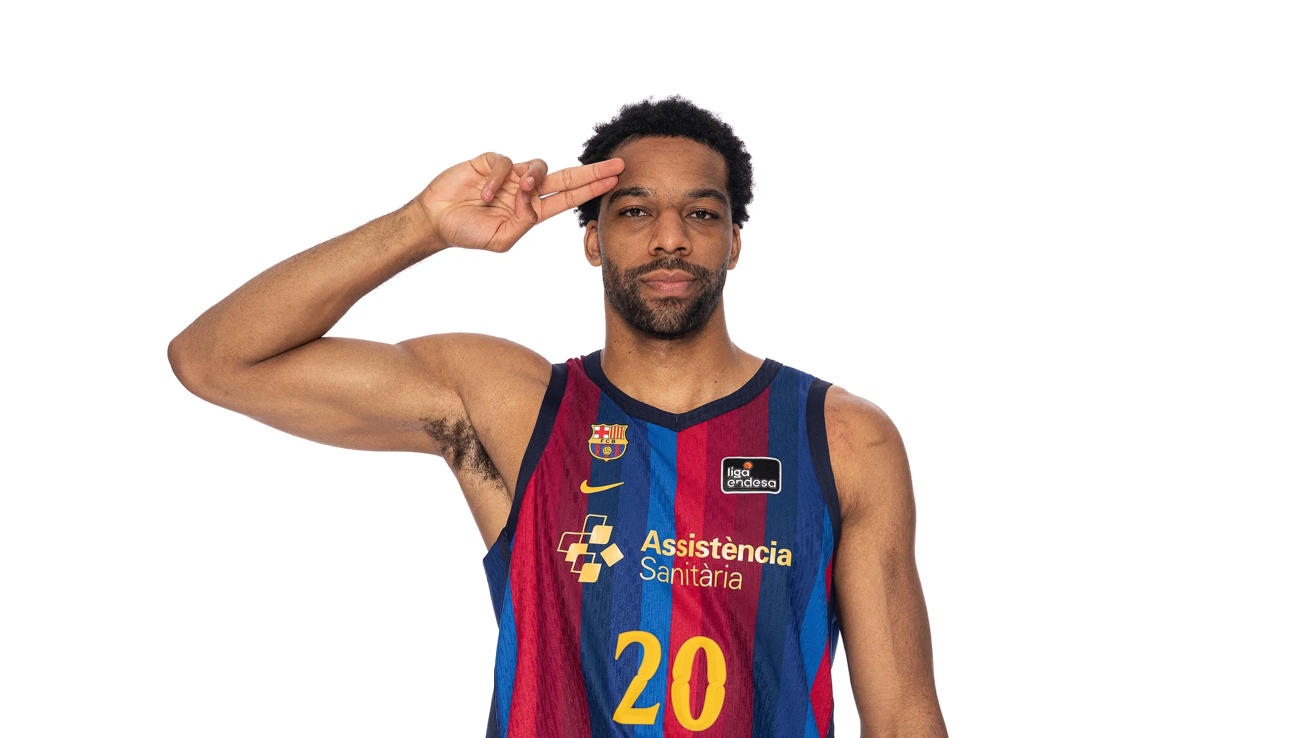 Tosan Evbuomwan, ala-pívot del FC Barcelona, en las revisiones médicas del club