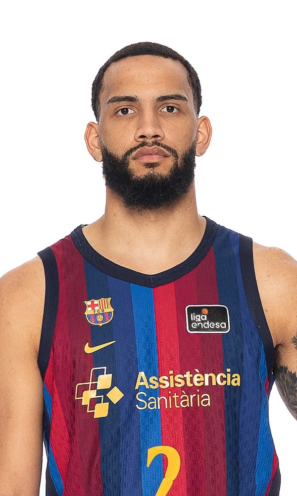 Tyrese Martin, dorsal 2 del Barça, en la sesión de fotos oficial de la Liga Endesa 2026-27